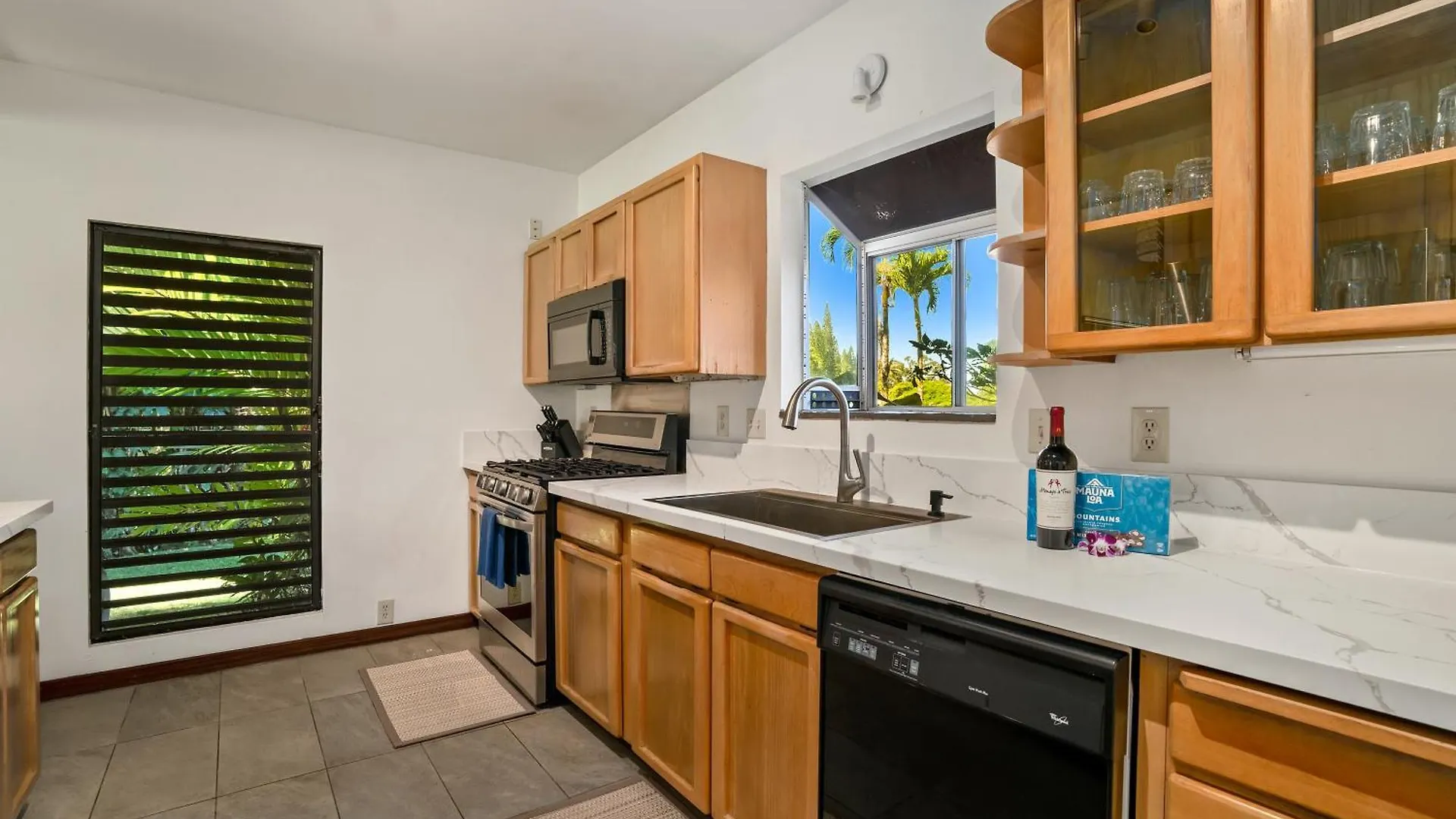 Modern Private Home, 3/3, Ac, Golf Course View, Beach Gear, One Level Princeville